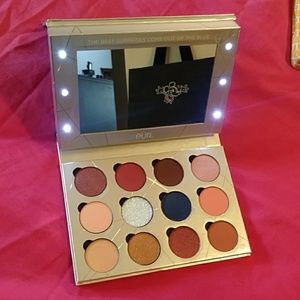 Pur cosmetics Out of the Blue eyeshadow pallete